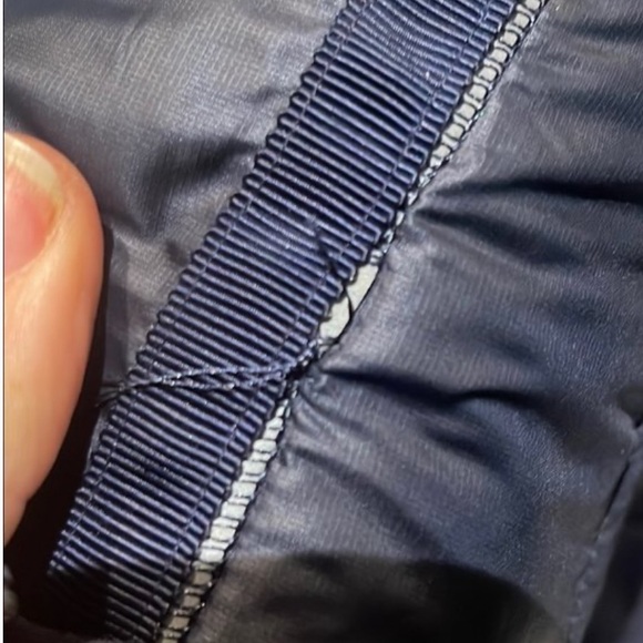 Navy Lululemon jacket size 8 - Picture 7 of 7